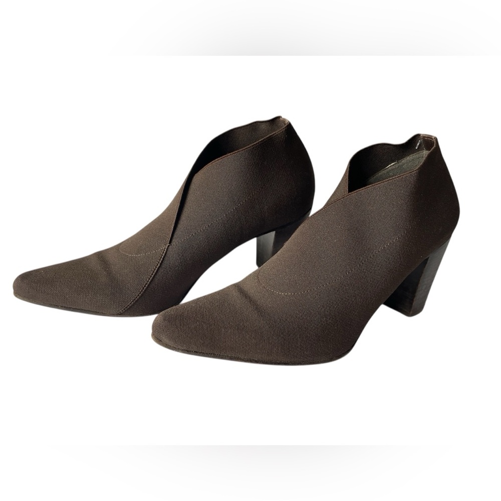 Stuart Weitzman brown ankle boots/ bootie 7